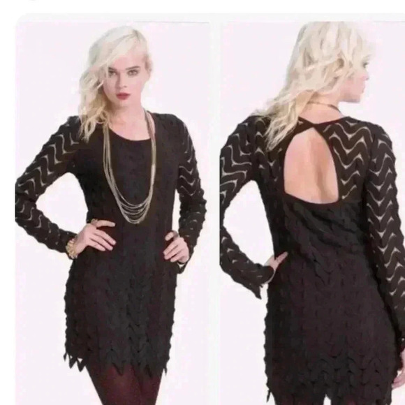 FREE PEOPLE BLACK LACE OVERLAY CUTOUT BACK CROCHET FITTED FORMAL DRESS SIZE SM - Picture 11 of 12